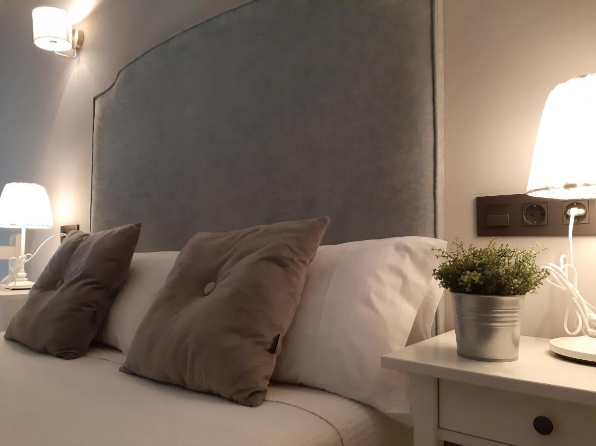 Apartamentos El Llanin Onís المظهر الخارجي الصورة