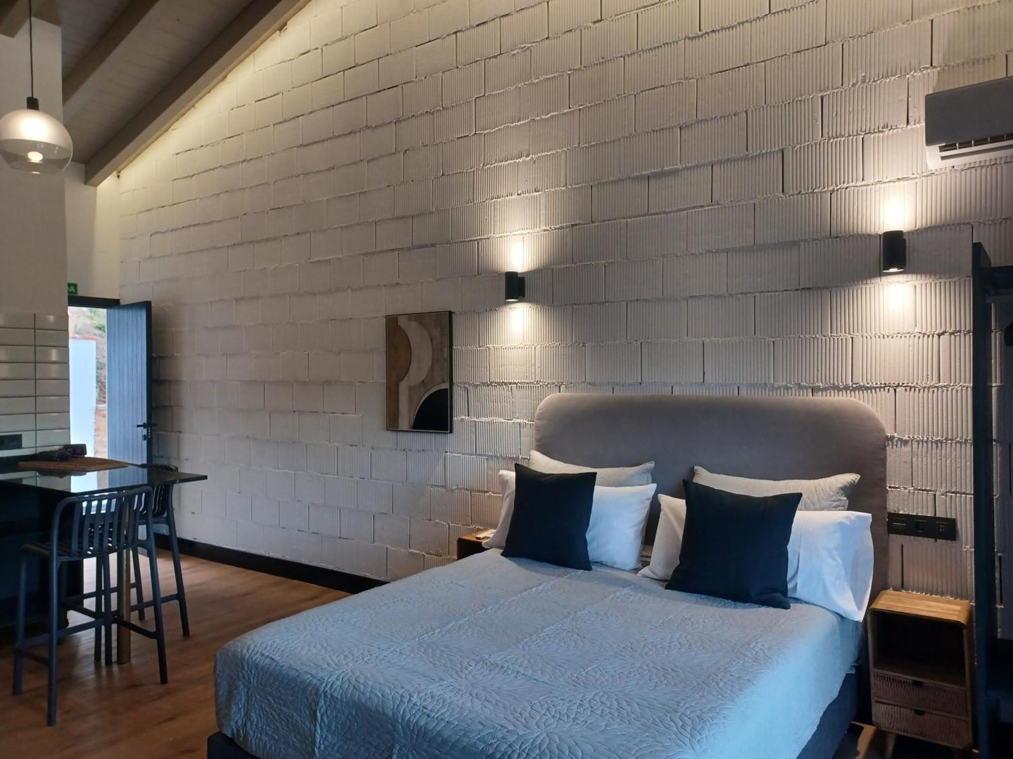 Apartamentos El Llanin Onís المظهر الخارجي الصورة