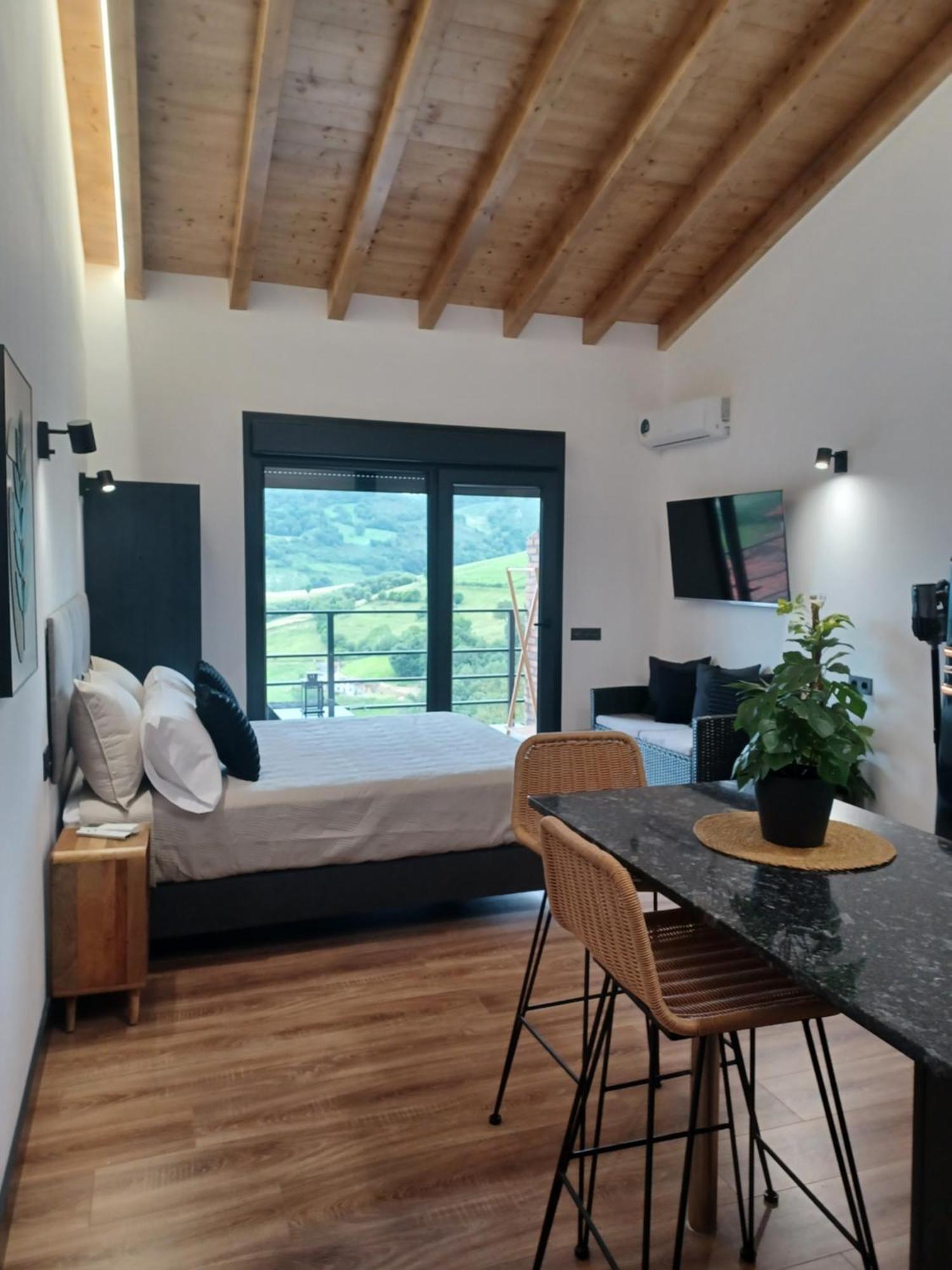 Apartamentos El Llanin Onís المظهر الخارجي الصورة